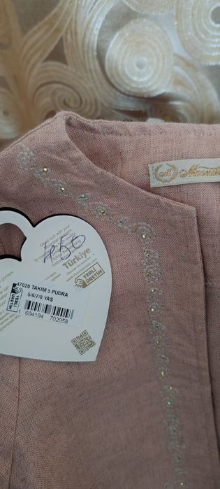 Ношено 22-24 размер