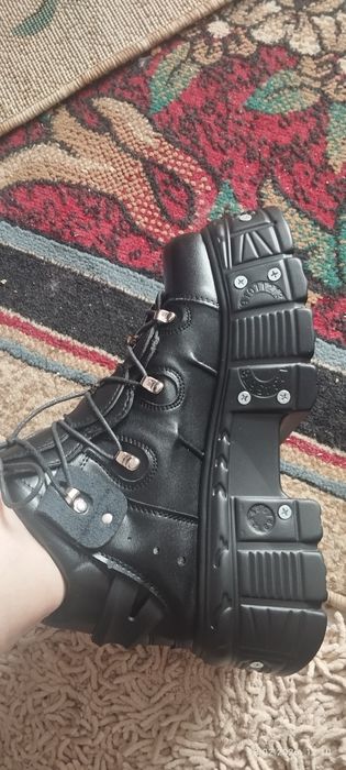 подрастковые готические кросовки