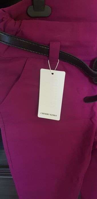 Еластичен тъмно цикламен панталон