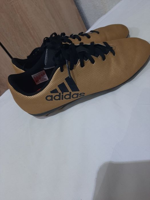 Продавам стоножки Адидас номер 37,5 цена 30лв