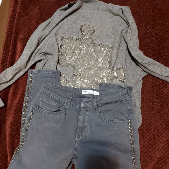 Jeans Zara cu detalii strălucitoare