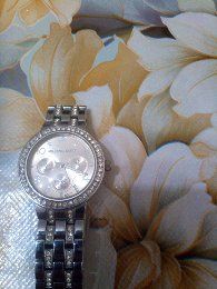 Часы женские кварцевые