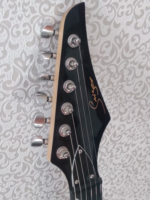 Электрогитара Smiger суперстрат