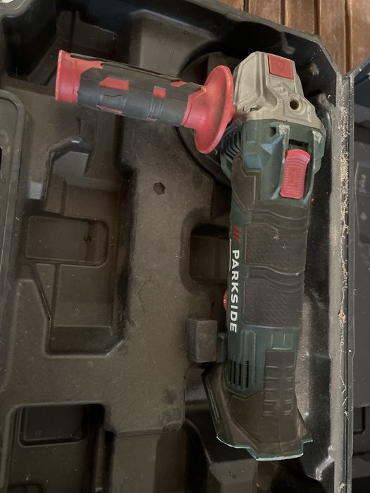 Акумулаторен ъглошлайф parkside