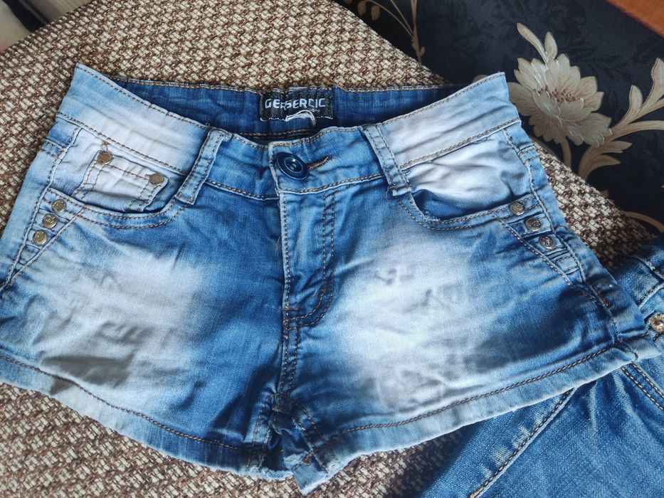 Джинсовые шорты на лето размер 25