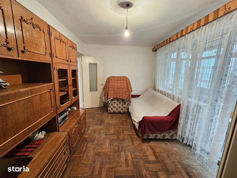 Zona Narcisa (Kaufland), 2 decomandate, de renovat