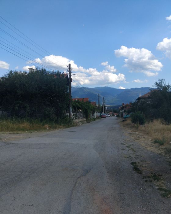 Продава поземлен имот в с.Яхиново общ.Дупница