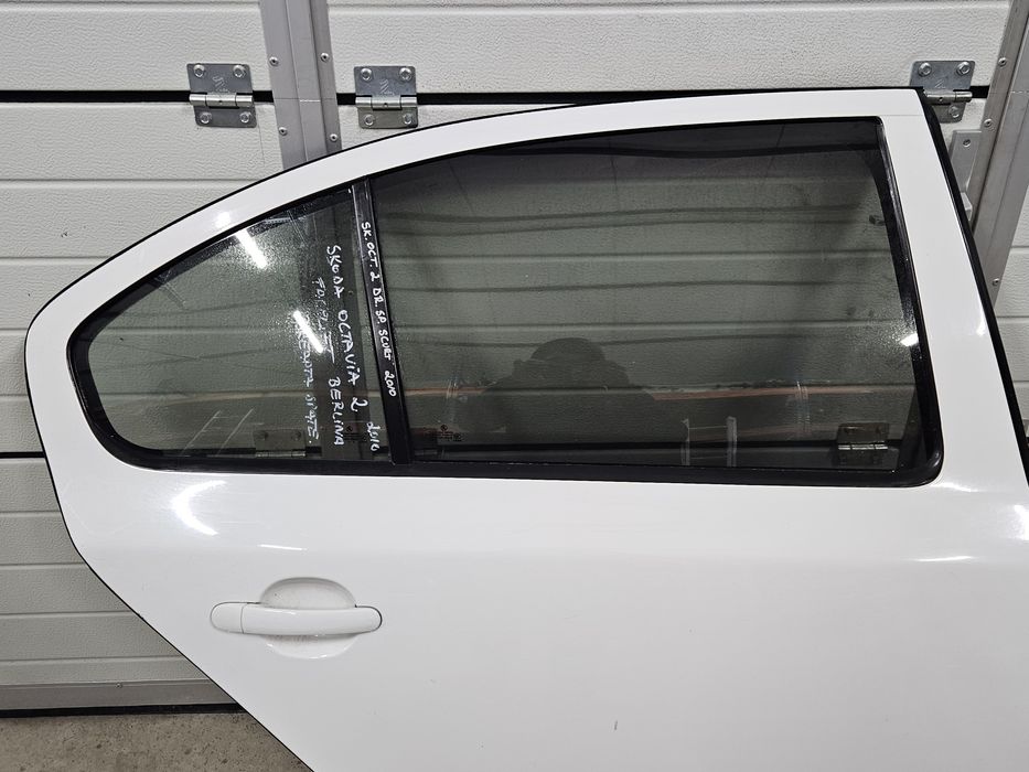 Usa dreapta spate berlina skoda octavia 2 facelift