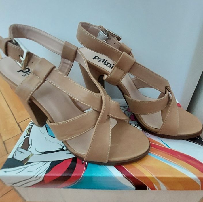 Дамски сандали на ток Pilini