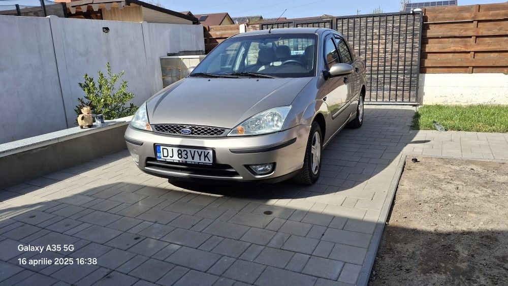 Forf focus mk1 sedan
