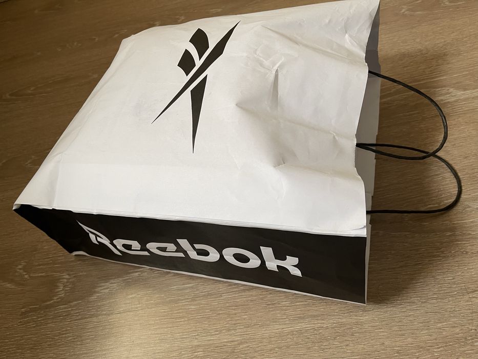 Продам красовки Reebok оригинал размер 40