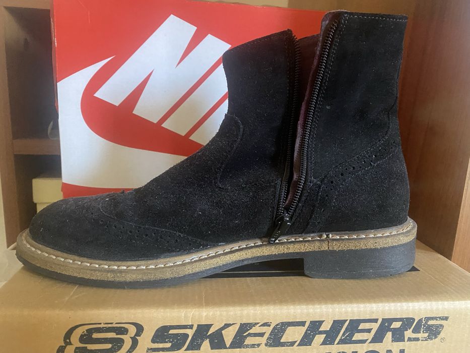 Pantofi eleganti negri barbati piele intoarsa, marimea 42,si la schimb