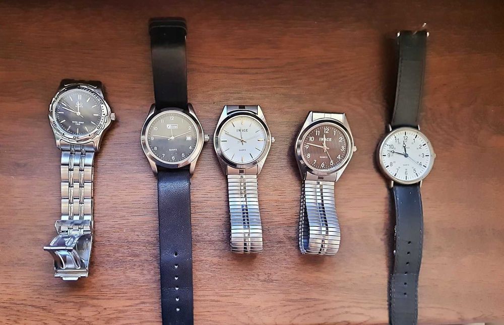 Ceasuri quartz diverse modele