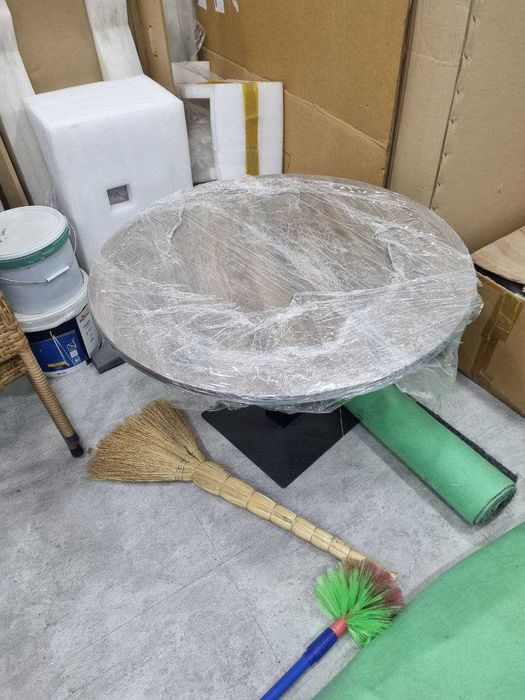 Продаются столы в отличном состоянии