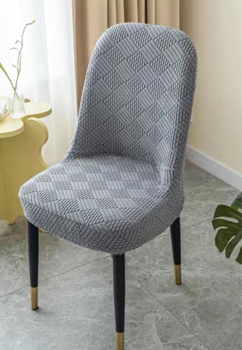 Чехлы для стульев