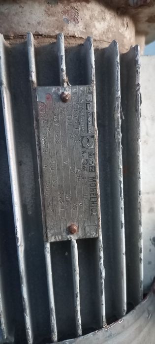 Matorlar sotiladi 1.5 1500 va 1.1 1500