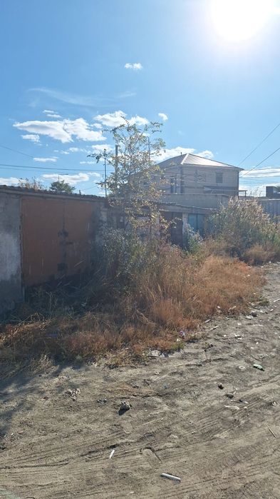 Продам Гараж первый участок