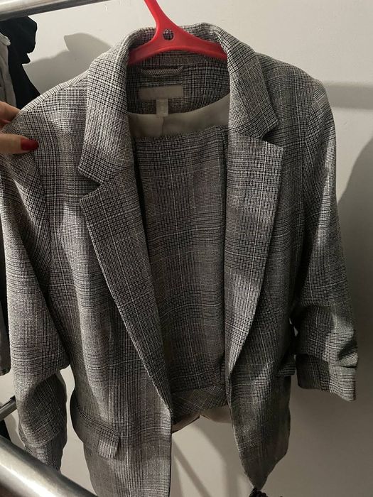 Костюм женский HM