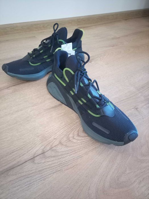 Нови оригинални маратонки Адидас Adidas LXCON