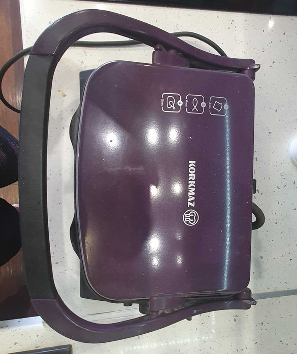 Електрическа скара Коркмаз 1800W