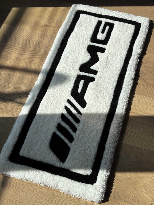 Ръчно изработен тафтингов килим AMG