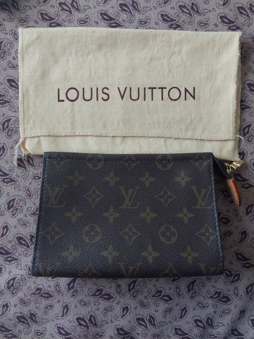 Несесер Louis Vuitton