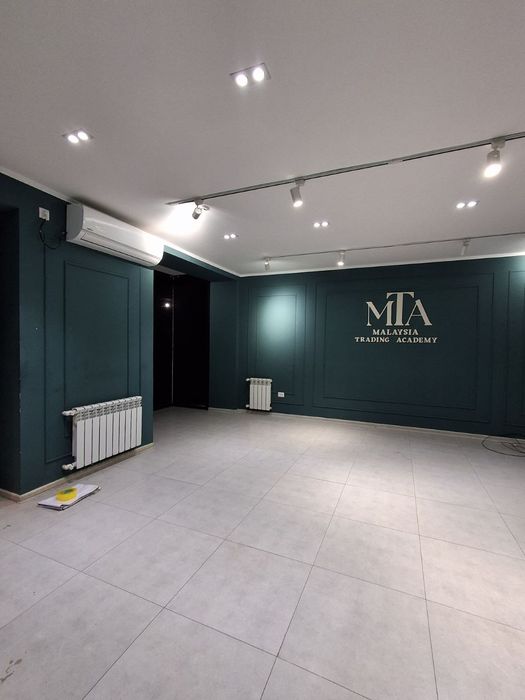 Сдаётся помещение на Алайский, Ц2 100м2 (N256)