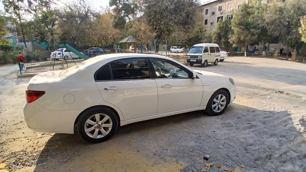 Epika 2009  sotiladi