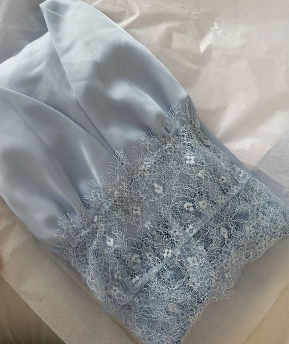 Rochie Bleu Delicată