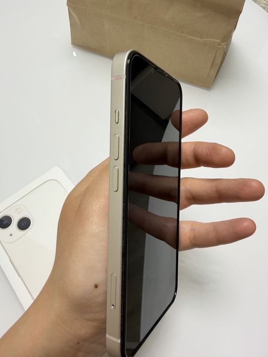 Продам iphone 13, торг есть