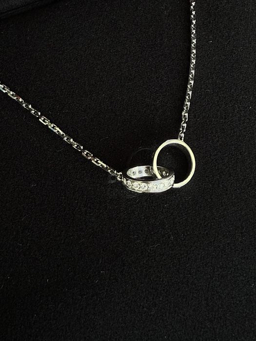 Колие Cartier с диаманти от колекцията LOVE