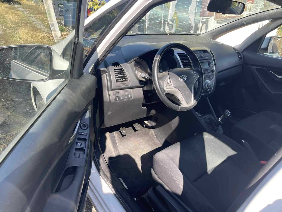 НА ЧАСТИ! Hyundai IX20 1.4i 90 кс. 2014 г. Хюндай ИХ20 бензин