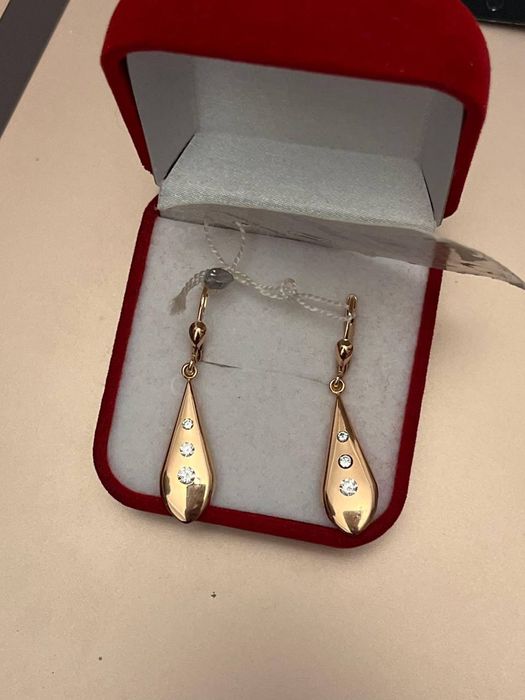 Золотые серьги 585