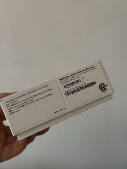 Оригинал airpods 2