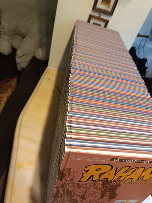 Colecția completa Rahan Altaya 67 volume cartonate, preț 5000 lei.