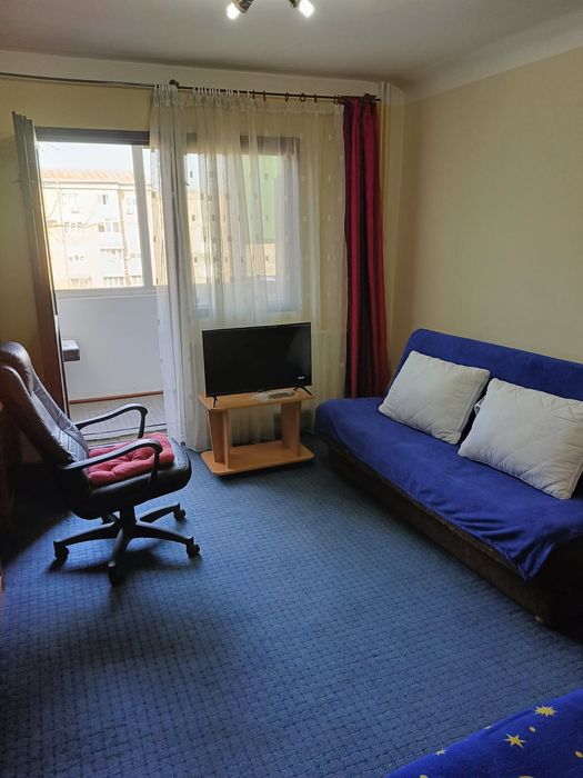 Proprietar închiriez garsonieră