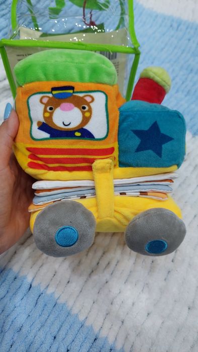 Продавам бебешки играчки