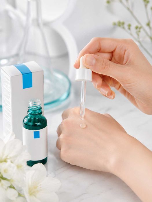 La Roche-Posay Effaclar Serum Ultra Concentré-Akne va dog‘larga qarshi
