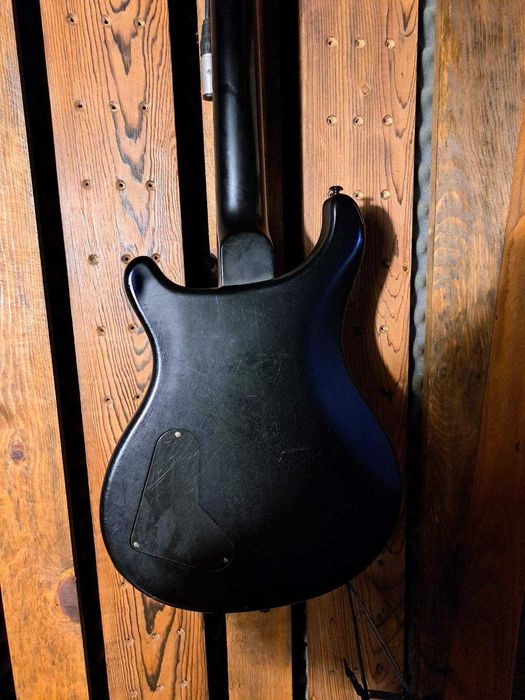 Продавам електрическа китара PRS SE Standart