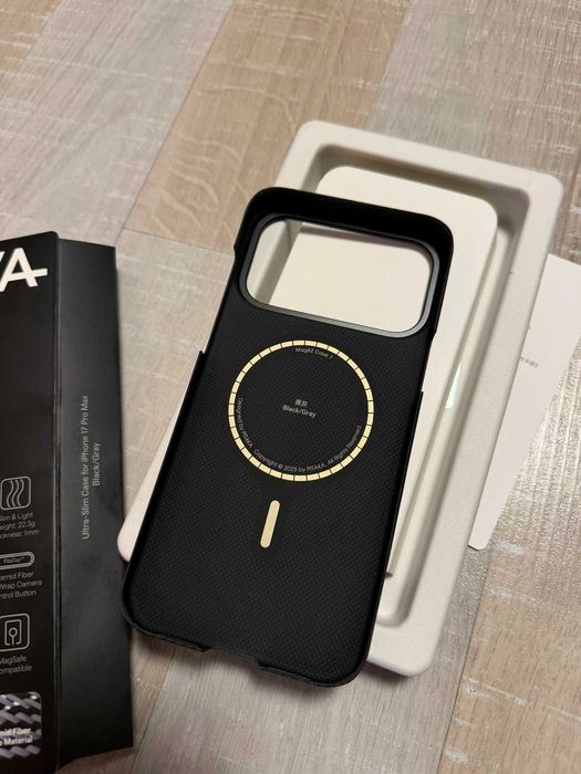 Калъф Pitaka за Iphone 17 pro max