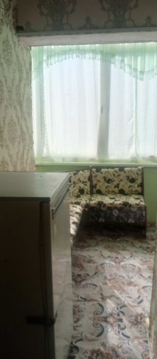 1 xonali kvartira sotiladi