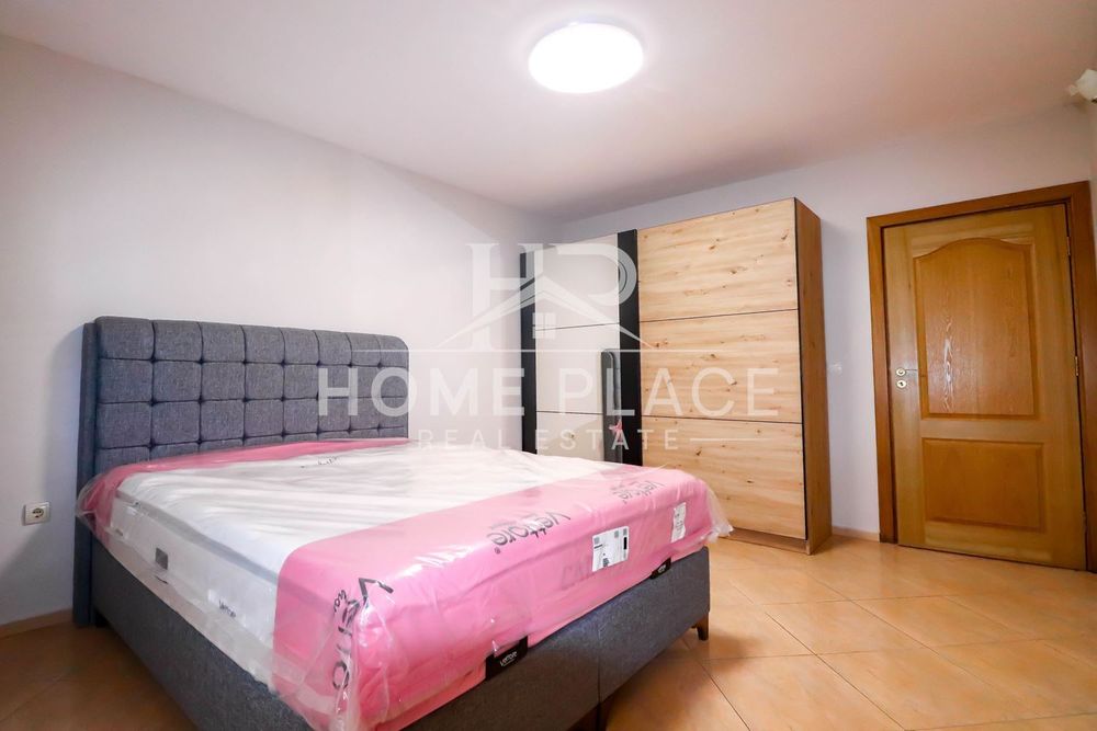 Дава се под наем Тристаен апартамент в Варна, Център - 92 кв.м за 648.21 € - Снимка #5