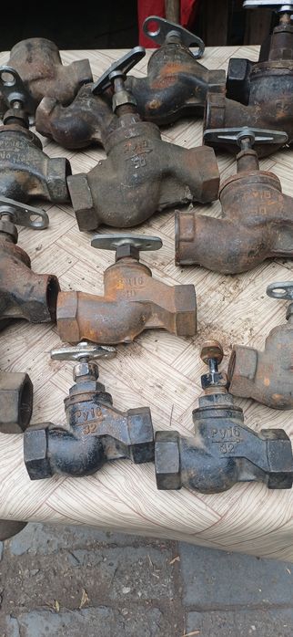 Продам краны,, вентиля,