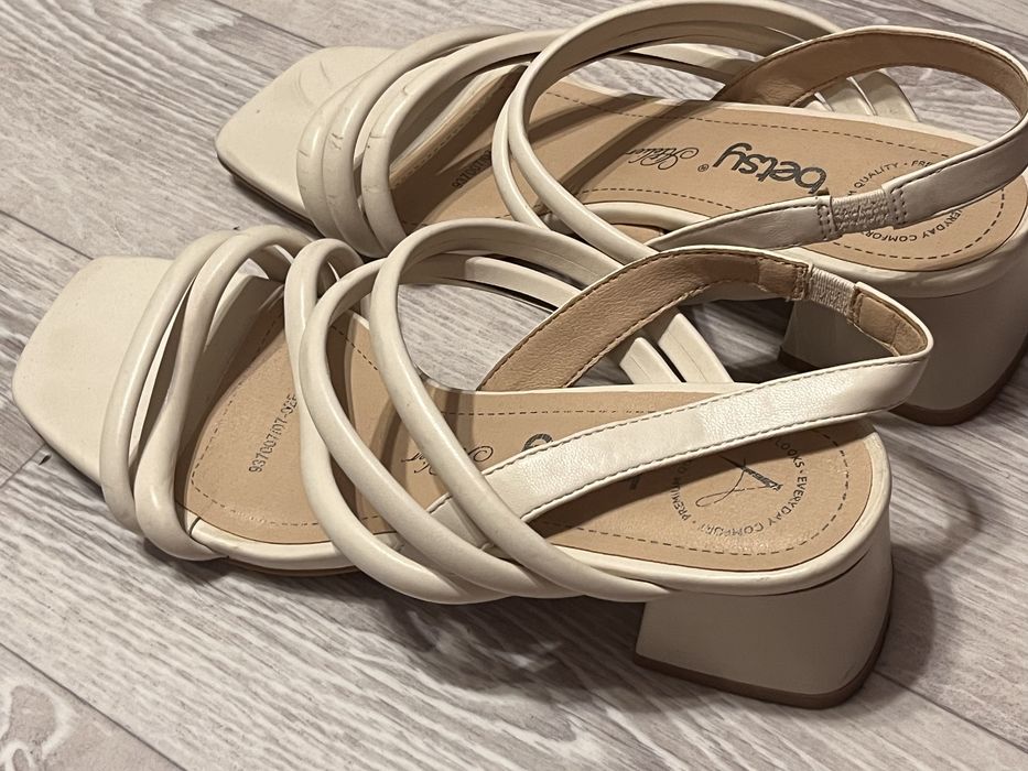 Туфли размер 38.