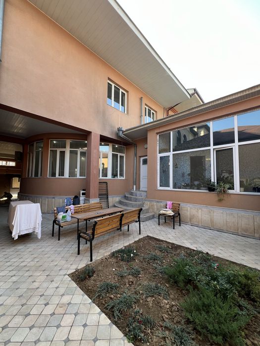 Срочно Сдается Яккасарайский р-н шикарный больщой дом