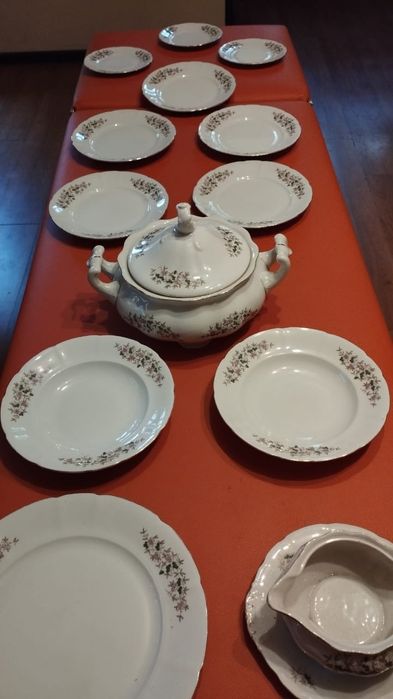 Сервиз чешский. Редкий.