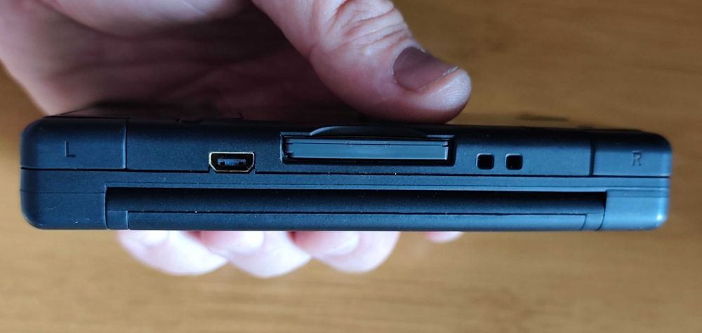 Nintendo DS Lite