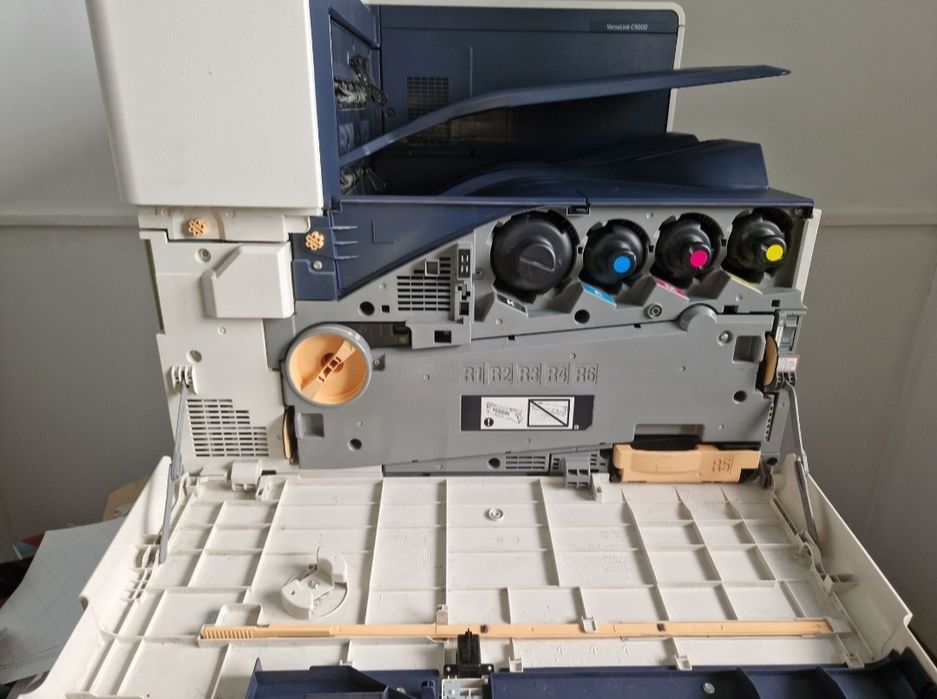 Продам принтер Xerox