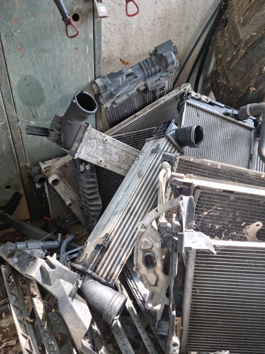 Радиатор Радиатори бмв воден климатичен bmw e90 e91 e60 e46 e39 f10