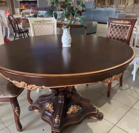 Продам стол кухонный в отличном состоянии